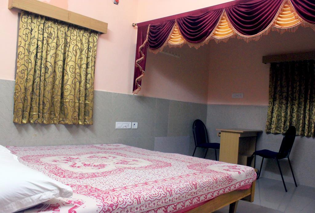 Vinodhara Guest House Mahabalipuram Δωμάτιο φωτογραφία